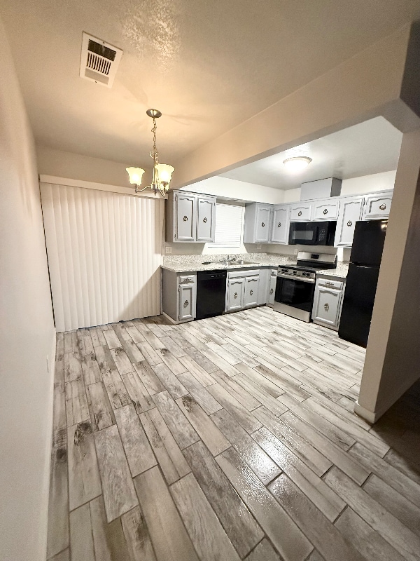 Photo - 7089 N Howard St Unidad 104