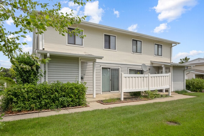 Photo - 40 N Waterford Dr