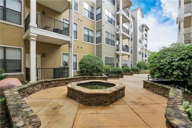 Photo - 799 Hammond Dr Unit 219