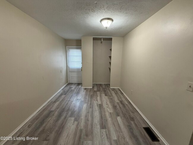 Photo - 508 Blossom Rd