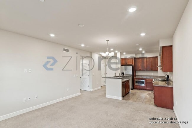 Photo - 1368 El Camino Real