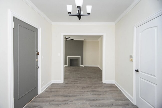 Photo - 329 Kedzie St Unit 2