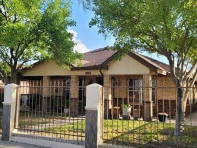 Building Photo - 2889 Siwell Street Rental