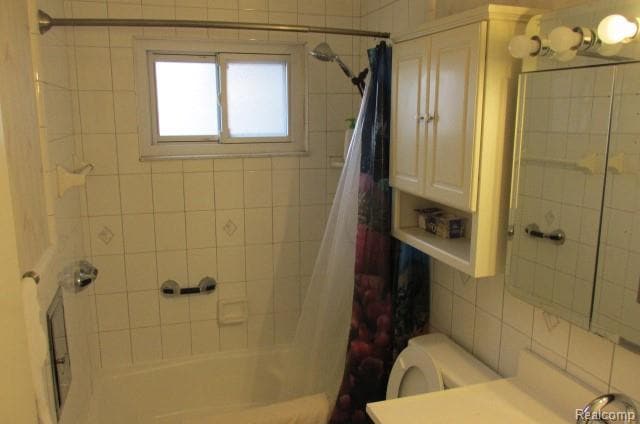 Photo - 18044 Edgefield Dr