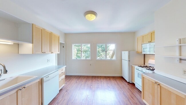 Photo - 22 Boynton St Apartment Unit 3
