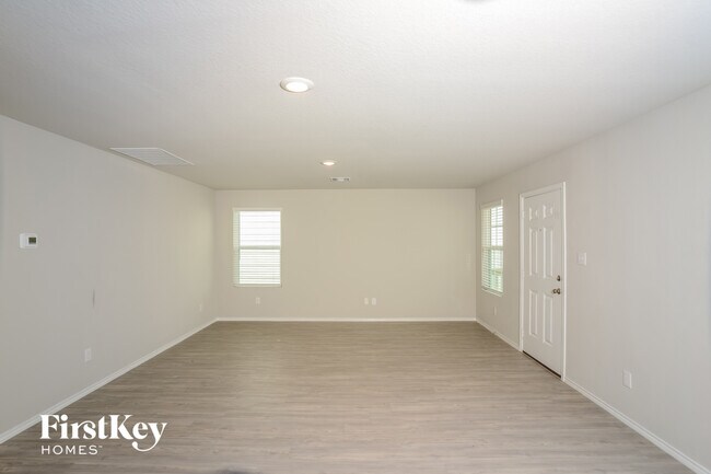 Photo - 6445 Cotton Ridge