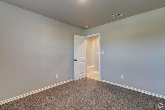 Building Photo - 1278 Carnaby St Rental