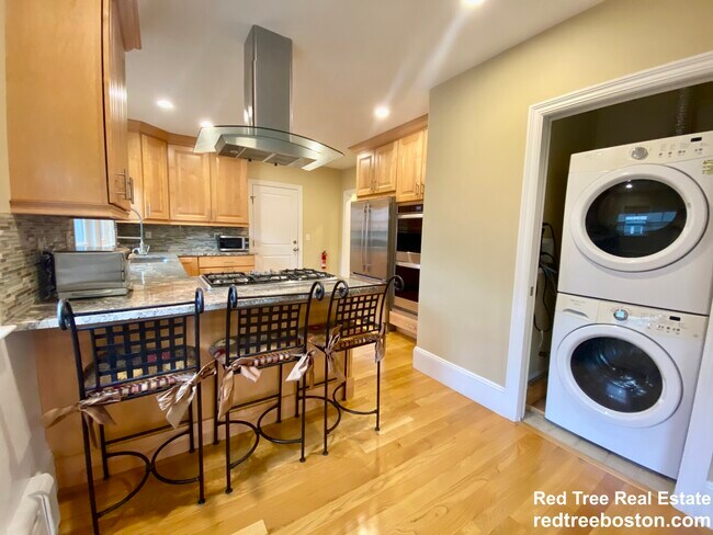 Photo - 57 Lawton St