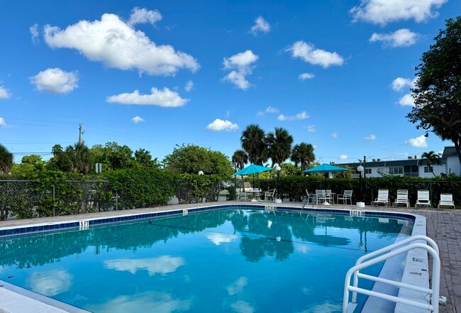 Building Photo - 6505 Winfield Blvd Unit B-45