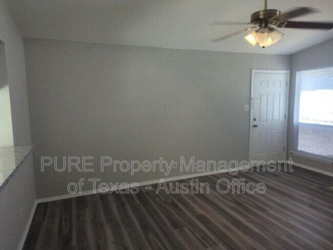 Photo - 6604 Scrub Oak Ln Unidad B