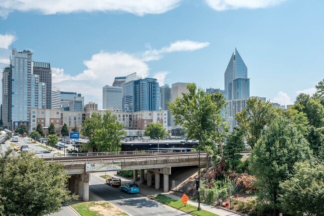 Photo - Great One Bedrooom in the Gateway Lofts!