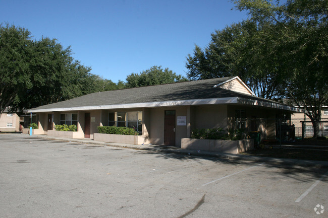 Building Photo - Lakewood Terrace Rental