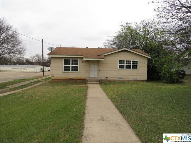 Building Photo - 2116 W Avenue D Rental