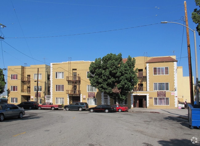 Building Photo - Hartford Hills Apartments