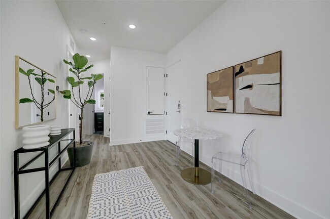 Photo - 4722 Old Spanish Trl Unit D202