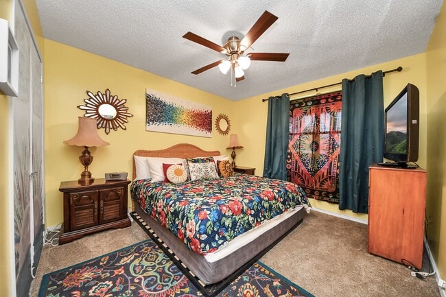 Photo - 17018 Water Oak Dr