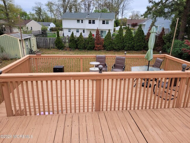 5 Peach Tree Rd
