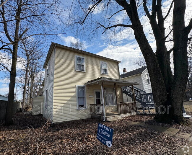 Building Photo - 1020 Degroff St Unit 1 Rental