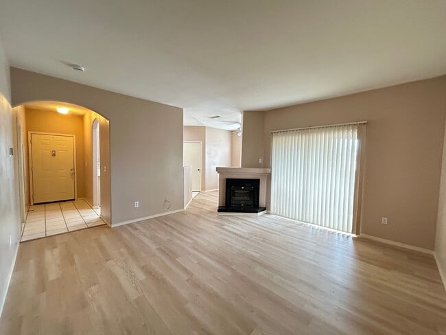 Photo - 1-Bed 1-Bath Condo in Guard Gated Community! Unidad 2047