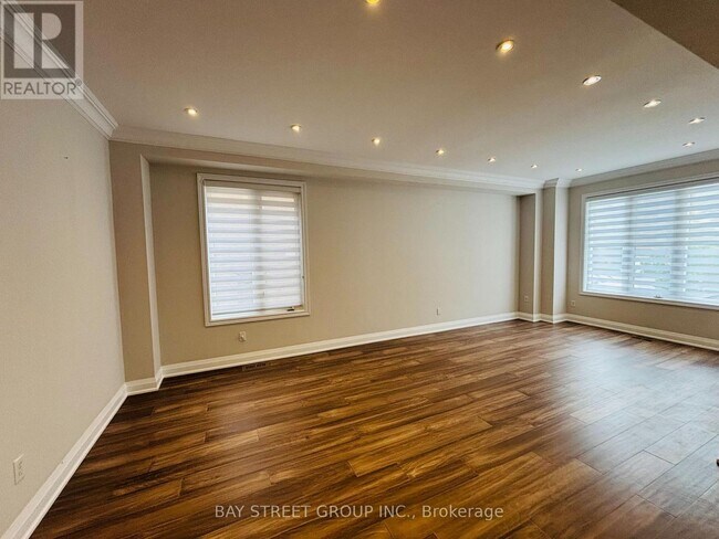 Photo - 63 Grand Oak Dr
