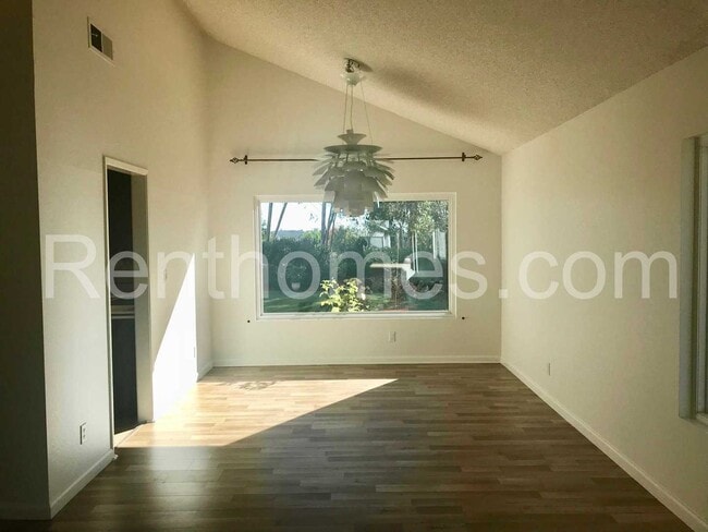 Photo - 11245 Forestview Ln