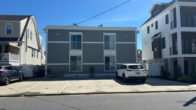 Photo - 21 S Madison Ave Apartment Unit 1