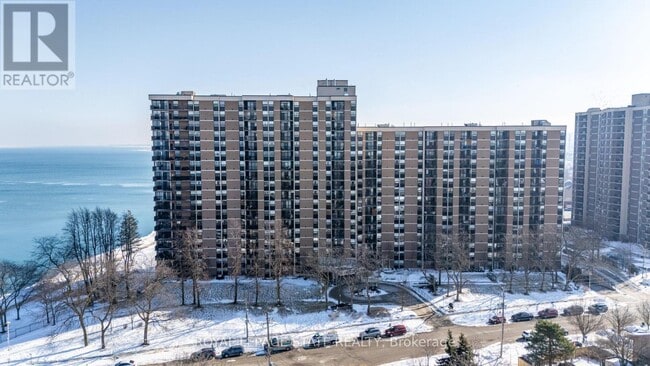 Photo - 500 Green Rd Unit 1218