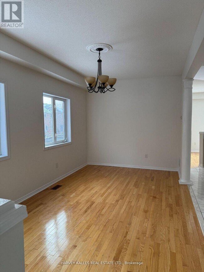 Photo - 100 Misty Hills Trail