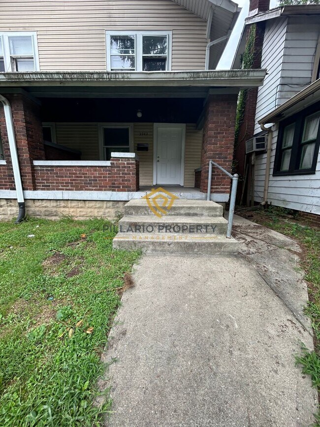 Photo - 3943-3945 Cornelius Ave Unit 3943 Cornelius Ave