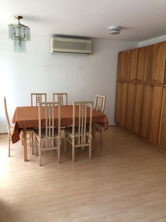 Photo - Large partly furnished house in Pearl City - PET FRIENDLY!
