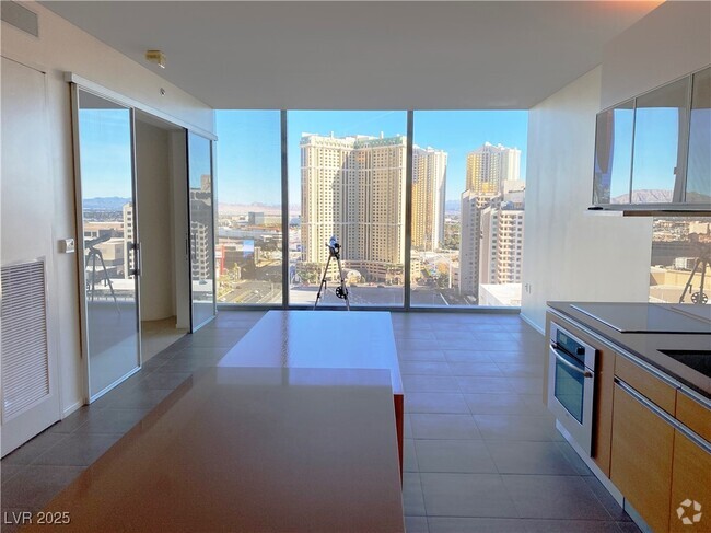 Building Photo - 3722 S Las Vegas Blvd Unit 1404 Rental