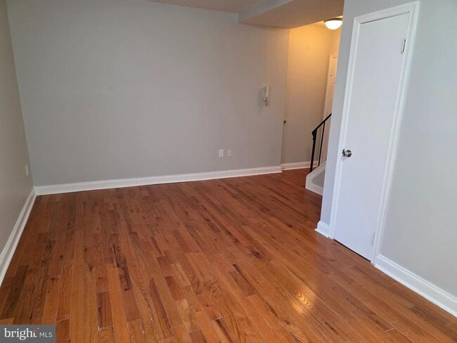 Photo - 307 Arch St Unit 3B