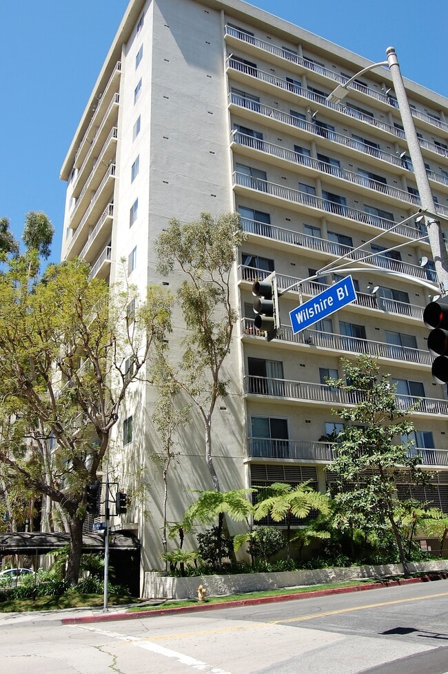 Photo - 10751 Wilshire Blvd Condo Unit 509