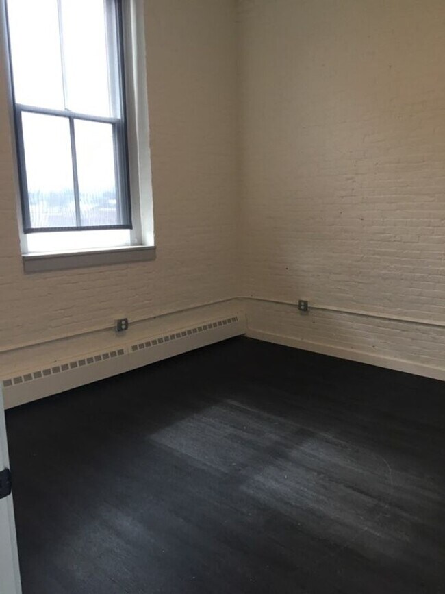 The Doyle Apartment Unit 330217 Utica, NY