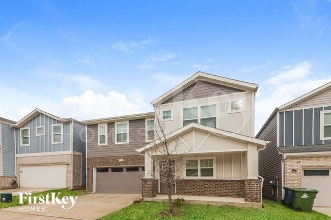 Photo - 623 Sophia Wy