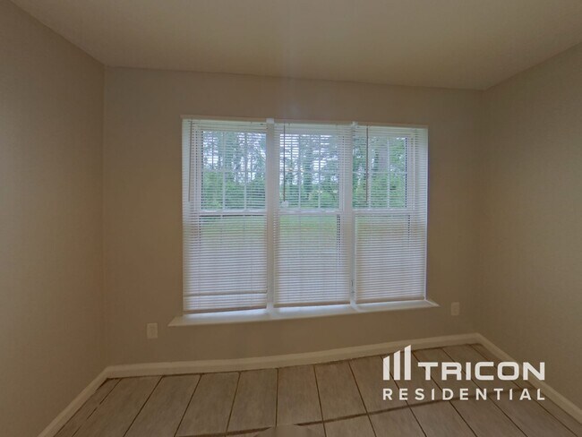 Photo - 8412 Falling Rocks Way