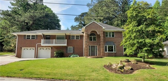 Building Photo - 3662 Rock Springs Dr