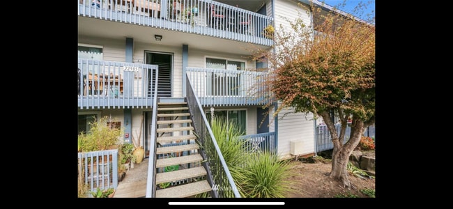 Photo - 22985 Marine View Dr S