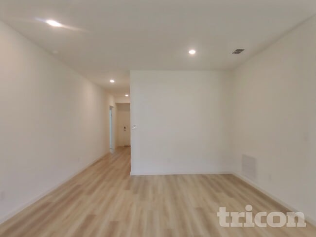 Photo - 7843 Greatford Wy