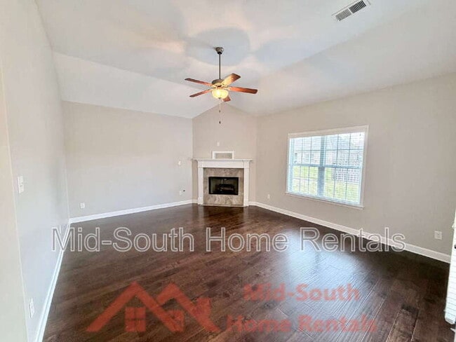 Building Photo - 7472 Kylan Dr