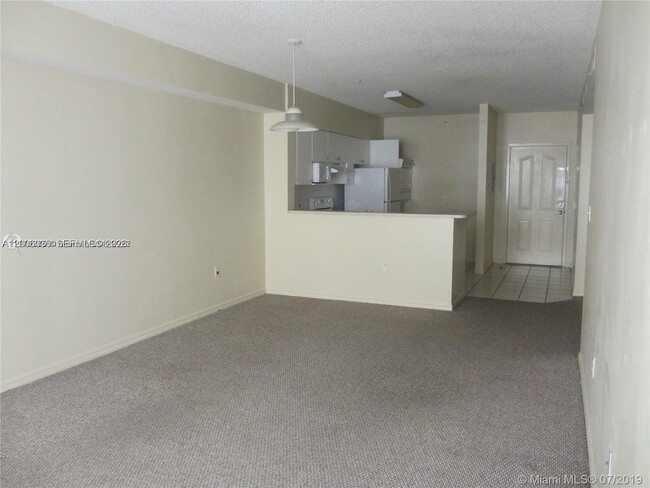 Photo - 5091 NW 7th St Unidad 807
