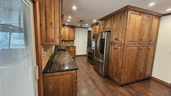 Photo - 11904 W Cedar Ln