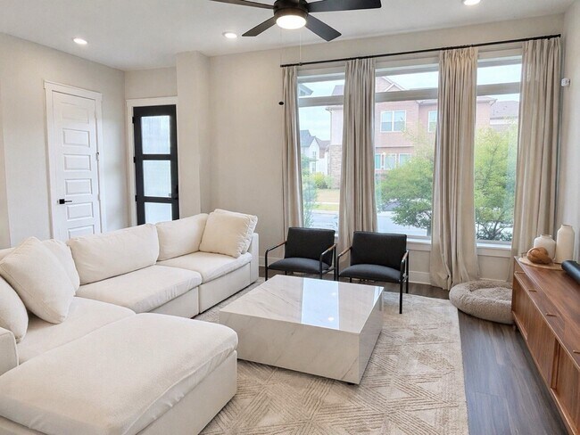 Photo - 15138 Tenacious Dr