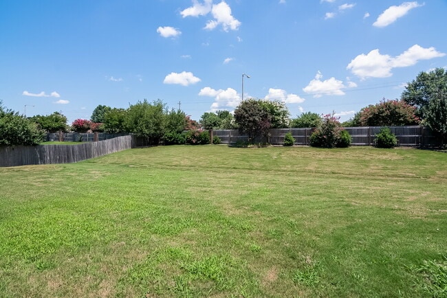 Photo - 6808 Forrest Cir