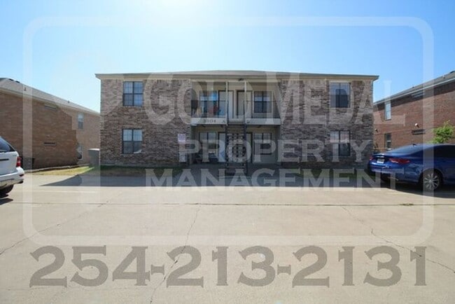 Building Photo - 3304 Barcelona Dr