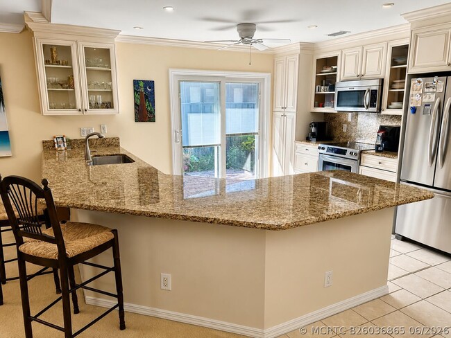 Photo - 6845 SE Bunker Hill Dr
