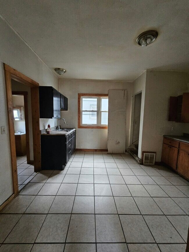 Photo - 3017 W Meidroth St