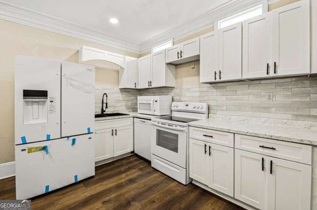 Photo - 684 S Elizabeth Pl NW