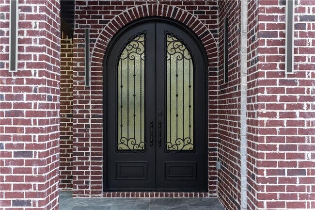 Photo - 409 Thunder Rd