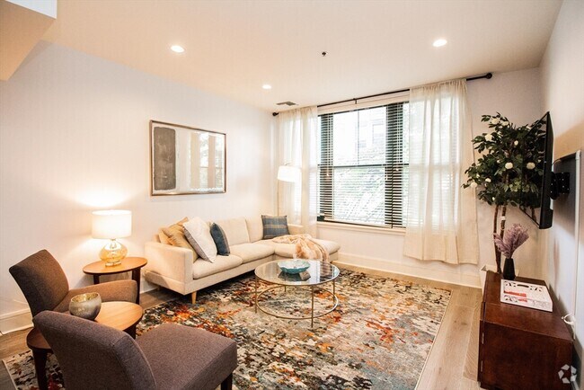 Building Photo - 1375 Washington St Unit #1 Rental